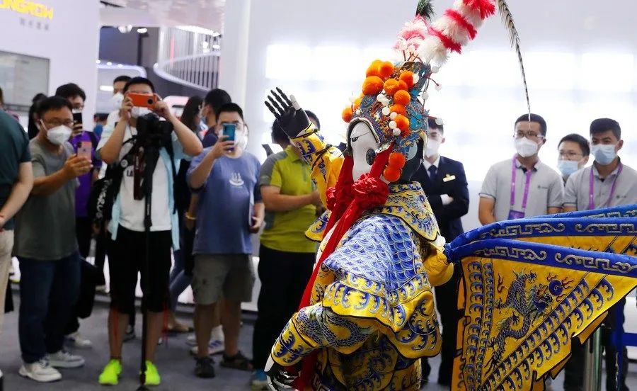 中国拓展人工智能运用赋能实体经济(图1)